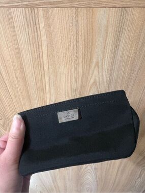 Auth Gucci small pouch